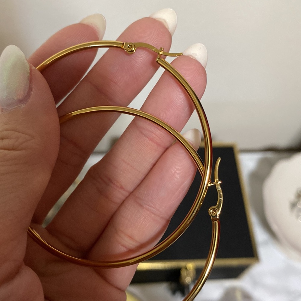 Ellie Vail Gold Hoop Earrings (New) - Picture 2 of 2